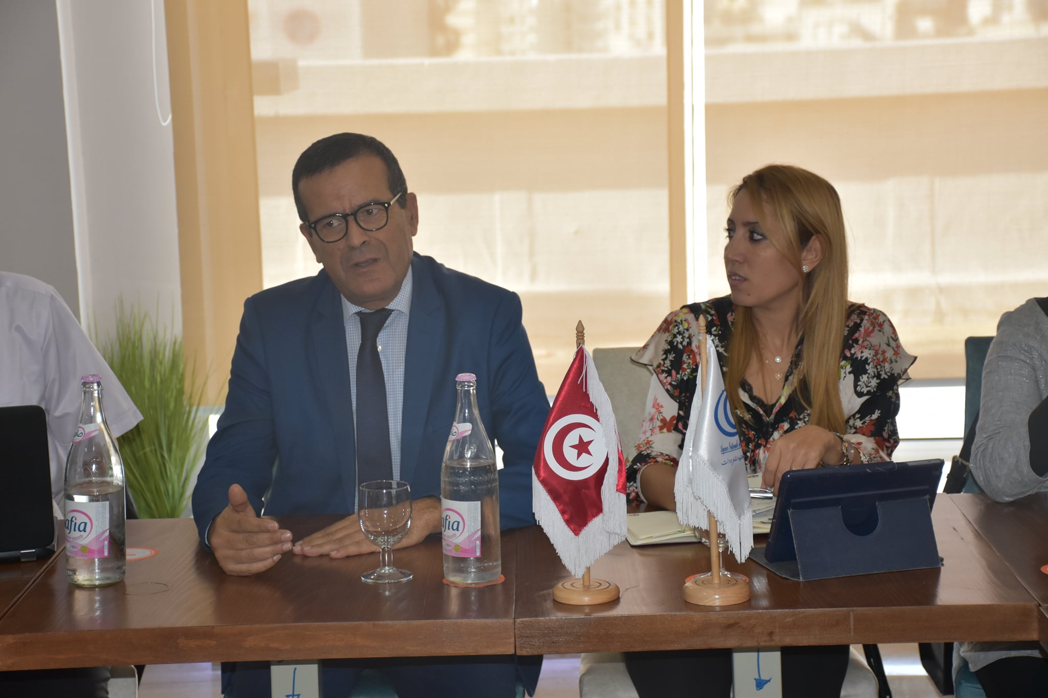 ورشة عمل مع مشغلي الشبكات العمومية للهورشة عمل مع مشغلي الشبكات العمومية للهاتف الجوال ومشغل البنية التحتية للإتصالات « Level 4 » اتف الجوال ومشغل البنية التحتية للإتصالات « Level 4 »