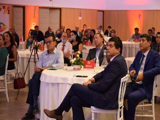 شهادة تكريم للوكالة الوطنية للترددات