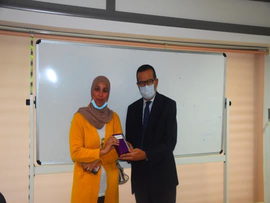 الوكالة الوطنية للترددات تحتفل بيوم العلم