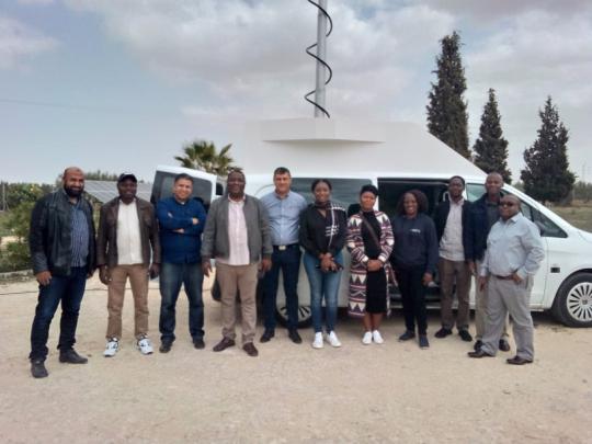 انعقاد اجتماع تنسيقي بين الوكالة الوطنية للترددات وهيئة تكنولوجيا المعلومات والاتصالات الزامبية