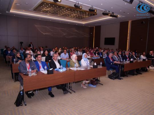 L’Agence Nationale des Fréquences a organisé, le mercredi 28 mai 2025, un atelier national intitulé " Déploiement et Opportunités des Réseaux Privés 5G», à l’hôtel Royal ASBU à Tunis, en présence d’un parterre d’experts internationaux, d’acteurs nationaux du secteur des télécommunications ainsique des opérateurs publics de téléphonie mobile en Tunisie. Cet atelier visait à instaurer un dialogue national et une réflexion collective en vue d’établir les bases d’une approche concrète et claire pour le déploiem