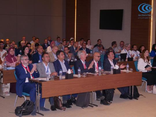 L’Agence Nationale des Fréquences a organisé, le mercredi 28 mai 2025, un atelier national intitulé " Déploiement et Opportunités des Réseaux Privés 5G», à l’hôtel Royal ASBU à Tunis, en présence d’un parterre d’experts internationaux, d’acteurs nationaux du secteur des télécommunications ainsique des opérateurs publics de téléphonie mobile en Tunisie. Cet atelier visait à instaurer un dialogue national et une réflexion collective en vue d’établir les bases d’une approche concrète et claire pour le déploiem