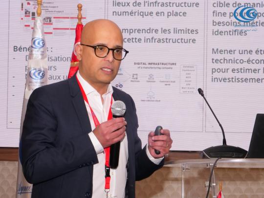 L’Agence Nationale des Fréquences a organisé, le mercredi 28 mai 2025, un atelier national intitulé " Déploiement et Opportunités des Réseaux Privés 5G», à l’hôtel Royal ASBU à Tunis, en présence d’un parterre d’experts internationaux, d’acteurs nationaux du secteur des télécommunications ainsique des opérateurs publics de téléphonie mobile en Tunisie. Cet atelier visait à instaurer un dialogue national et une réflexion collective en vue d’établir les bases d’une approche concrète et claire pour le déploiem