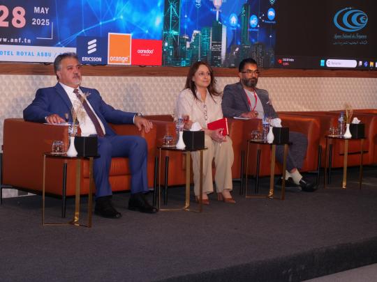 L’Agence Nationale des Fréquences a organisé, le mercredi 28 mai 2025, un atelier national intitulé " Déploiement et Opportunités des Réseaux Privés 5G», à l’hôtel Royal ASBU à Tunis, en présence d’un parterre d’experts internationaux, d’acteurs nationaux du secteur des télécommunications ainsique des opérateurs publics de téléphonie mobile en Tunisie. Cet atelier visait à instaurer un dialogue national et une réflexion collective en vue d’établir les bases d’une approche concrète et claire pour le déploiem